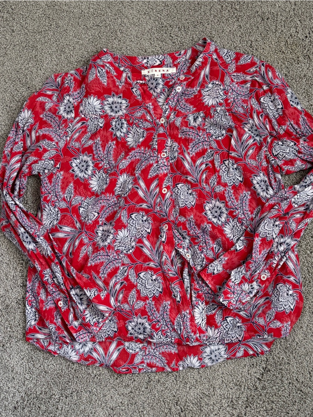 Xirena Red Floral Button-Front Long Sleeve Blouse